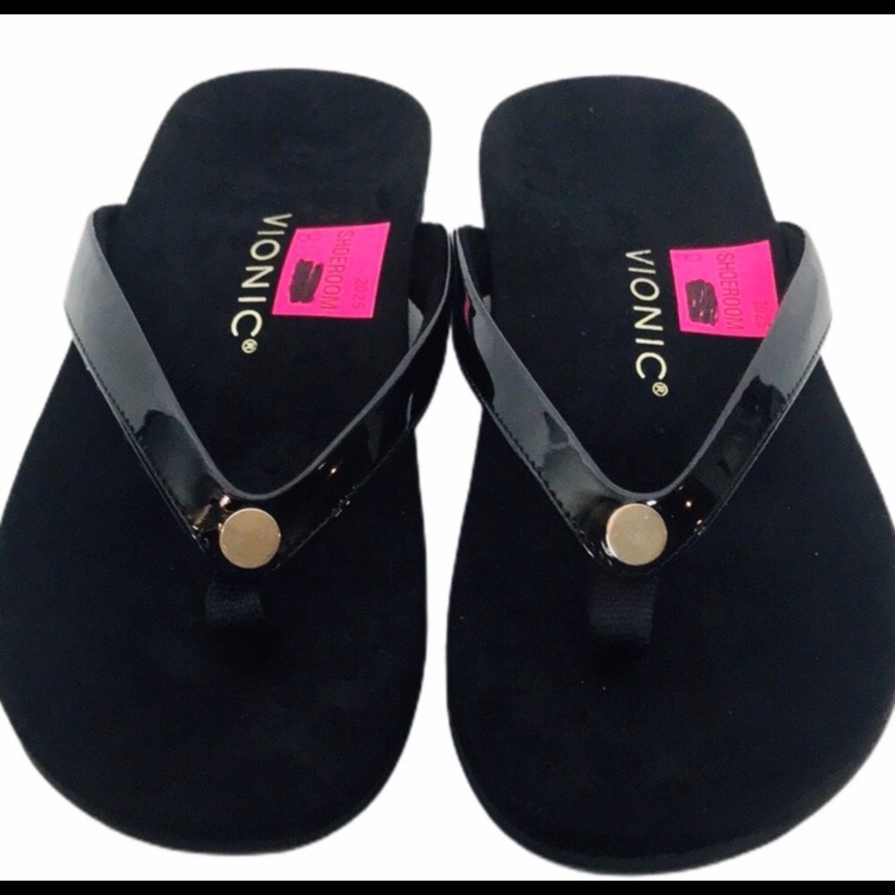 Vionic black size 8 sandals new